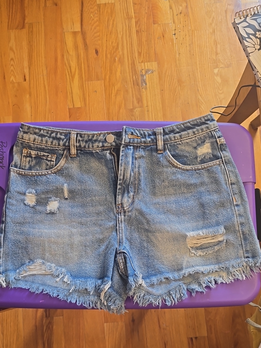 SHEIN Light Blue Distressed Denim Shorts